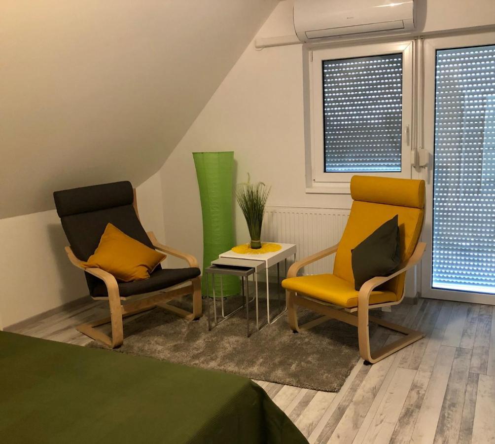 Dominik Apartmanhaz Velence Exterior foto